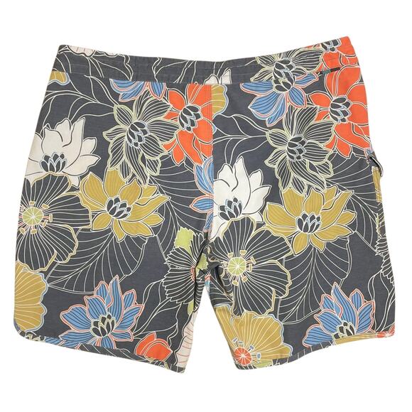 VISSLA Chuns 18.5" Antique Floral Boardshort Size 38 Gray Orange Yellow - Picture 5 of 7